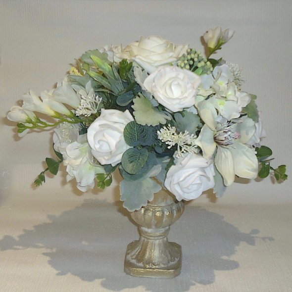 Wedding Centrepiece, Champagne Gold Urn with floral Arrangement, wedding table arrangement, silk flower centrepiece